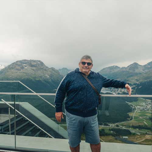 Yousery, Canada
