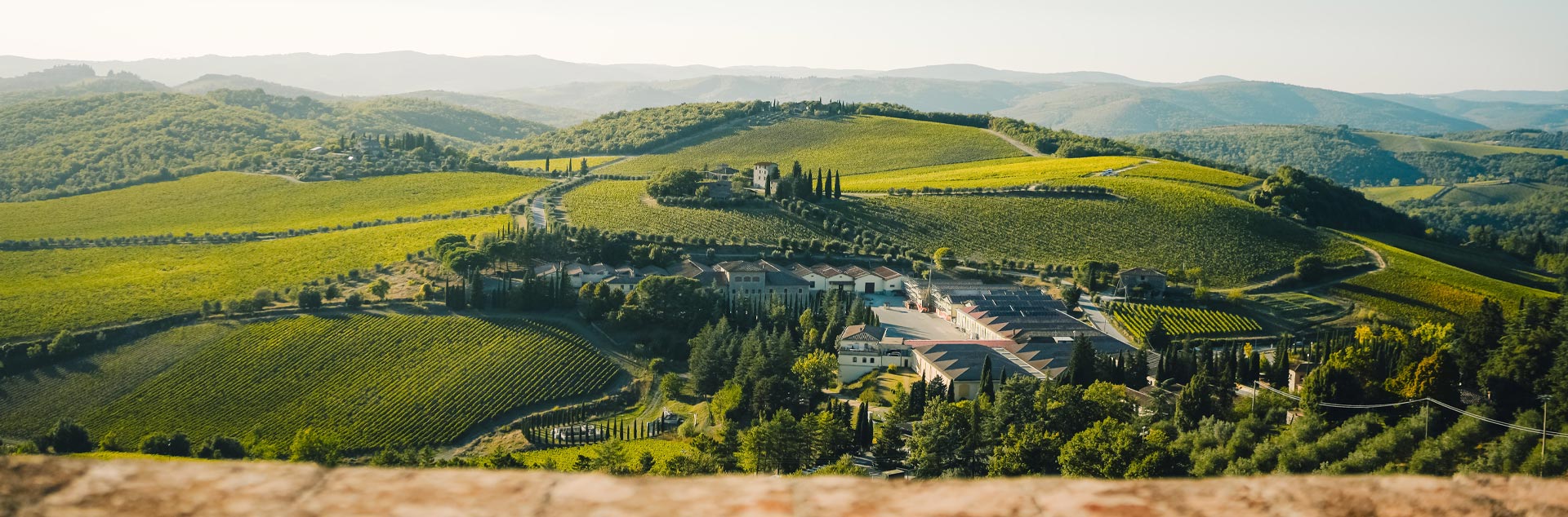 Set-Jetting Travel: Visit Iconic Filming Locations in Style